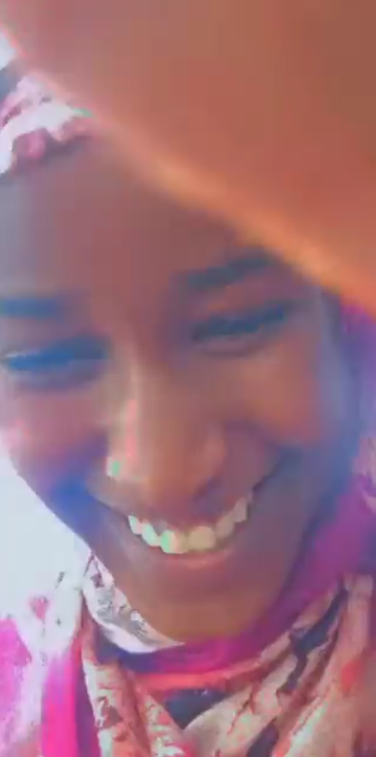 Naughty somali girl showing her ass and pussy