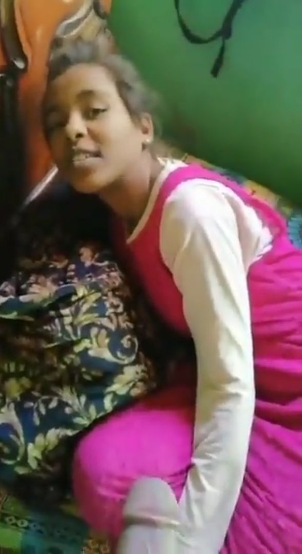 Naughty 19-year-old somali girl learning how to suck dick